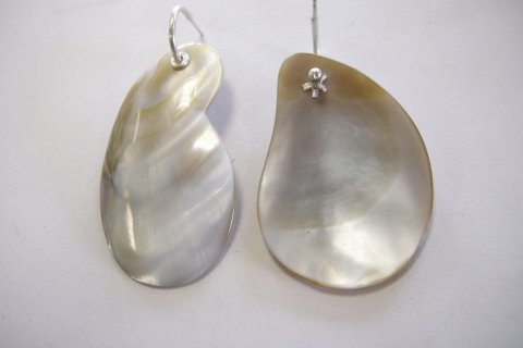 Arbeiten aus dem Kurs mit Perlmutt